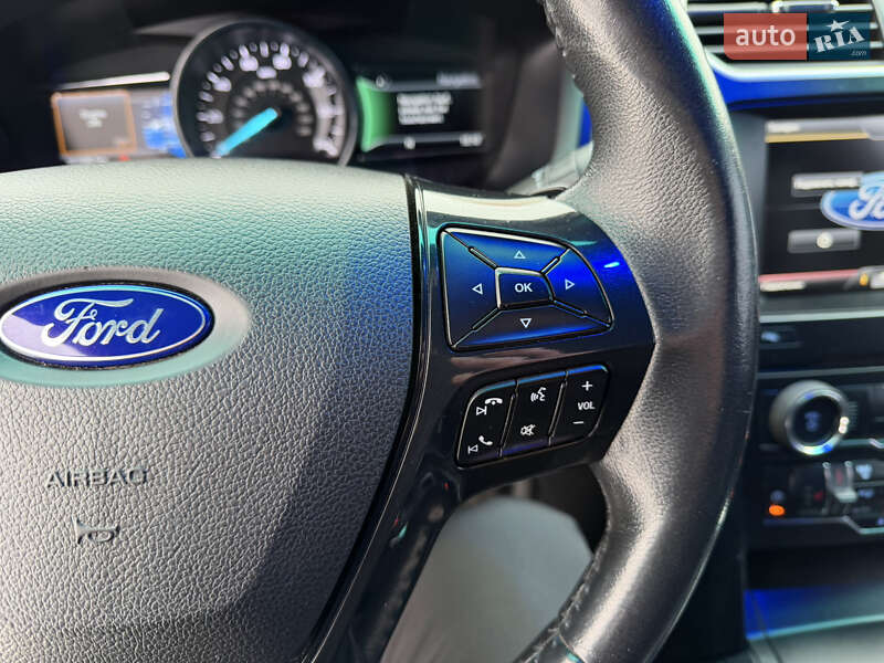 Позашляховик / Кросовер Ford Explorer 2015 в Вінниці