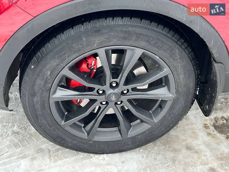 Внедорожник / Кроссовер Ford Explorer 2018 в Стрые