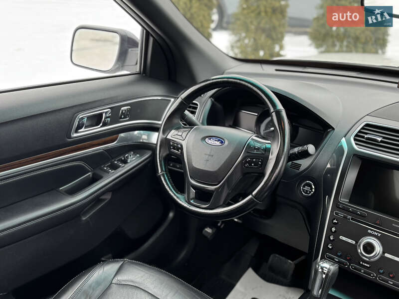 Позашляховик / Кросовер Ford Explorer 2016 в Львові фото 41 Позашляховик / Кросовер Ford Explorer 2016 в Львові