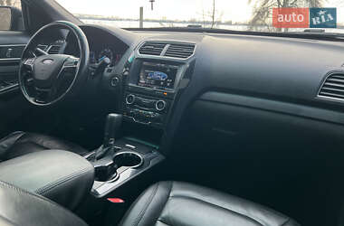 Внедорожник / Кроссовер Ford Explorer 2016 в Броварах