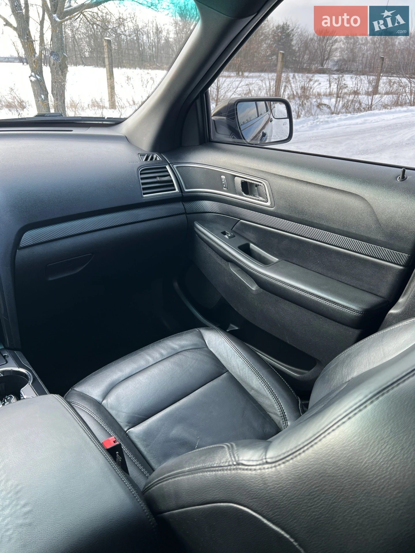 2016 Ford Explorer - мініатюра 39
