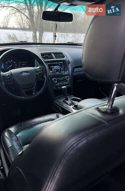 Внедорожник / Кроссовер Ford Explorer 2016 в Броварах