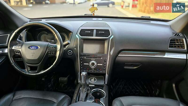 Позашляховик / Кросовер Ford Explorer 2016 в Дніпрі фото 28 Позашляховик / Кросовер Ford Explorer 2016 в Дніпрі