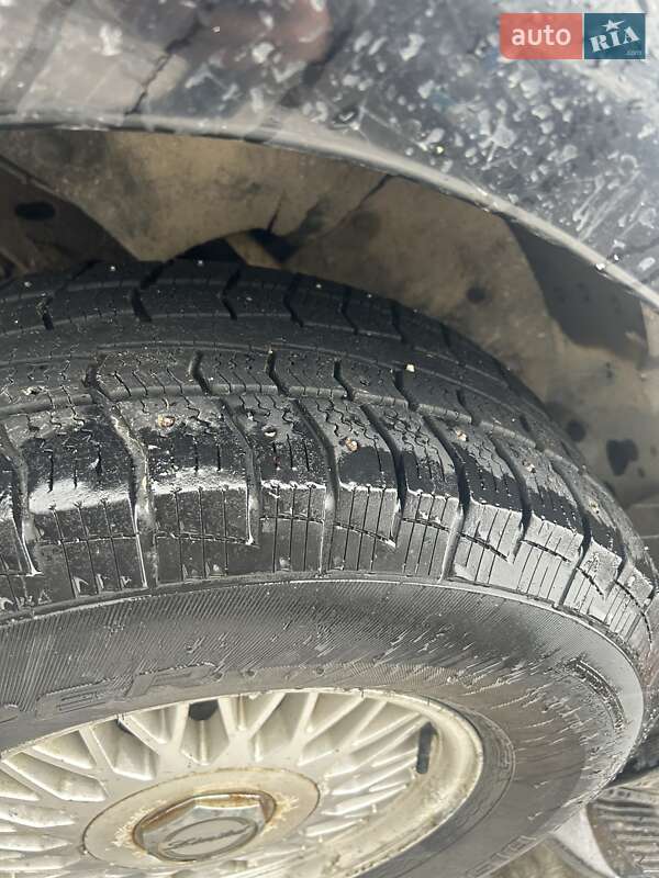 Внедорожник / Кроссовер Ford Explorer 1995 в Черновцах