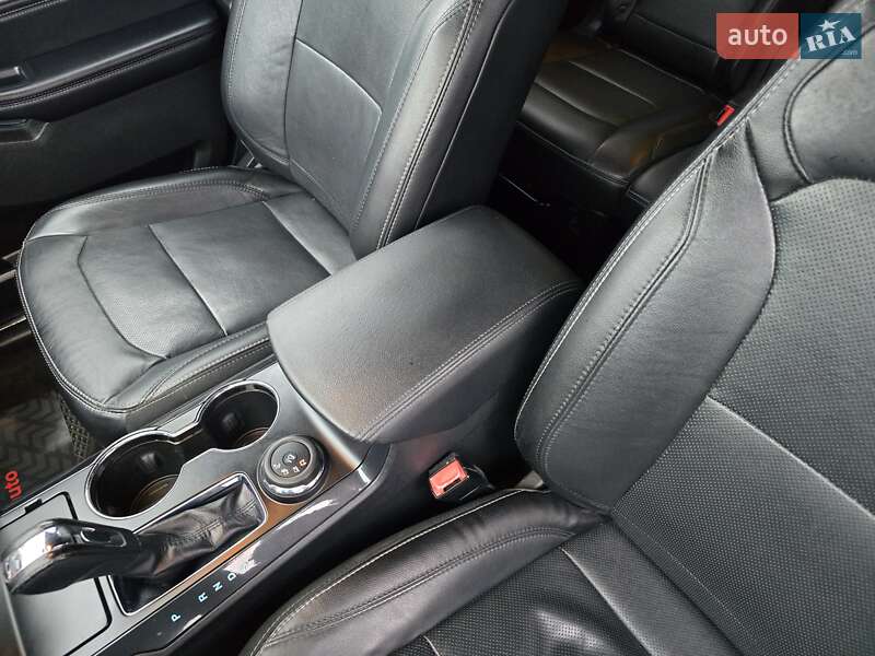 Позашляховик / Кросовер Ford Explorer 2016 в Хмельницькому