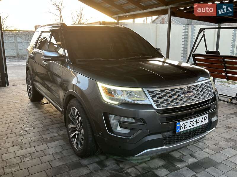 Внедорожник / Кроссовер Ford Explorer 2016 в Обуховке