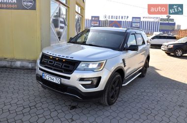 Внедорожник / Кроссовер Ford Explorer 2016 в Львове