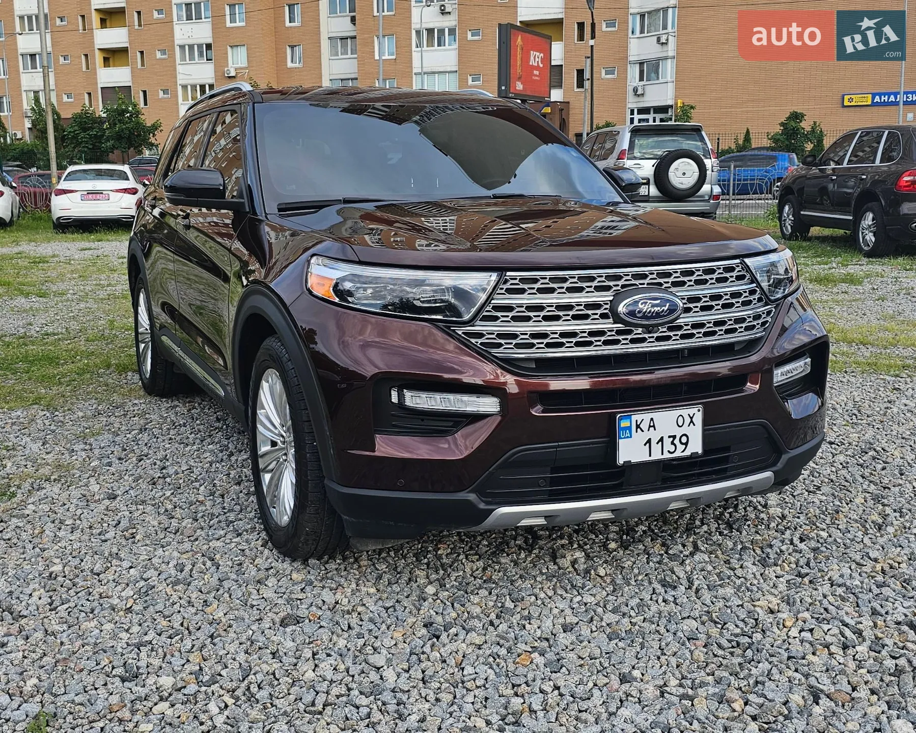 2020 Ford Explorer - мініатюра 2