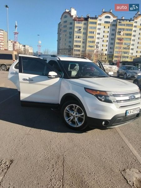 Внедорожник / Кроссовер Ford Explorer 2013 в Ивано-Франковске