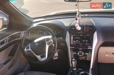 Внедорожник / Кроссовер Ford Explorer 2013 в Ивано-Франковске