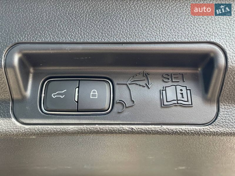 Внедорожник / Кроссовер Ford Explorer 2019 в Киеве