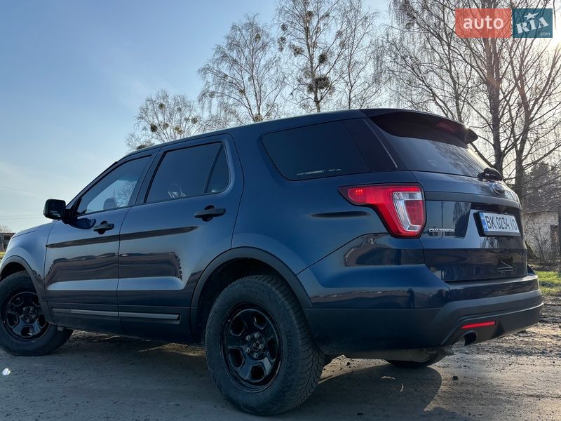 Позашляховик / Кросовер Ford Explorer 2017 в Володимирці