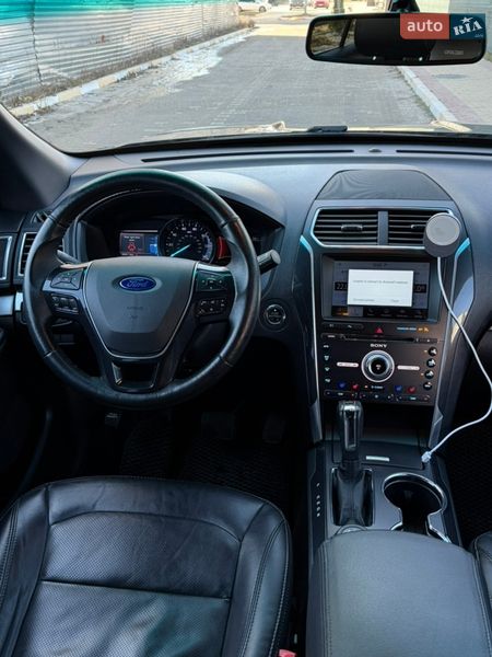 Позашляховик / Кросовер Ford Explorer 2017 в Бучі