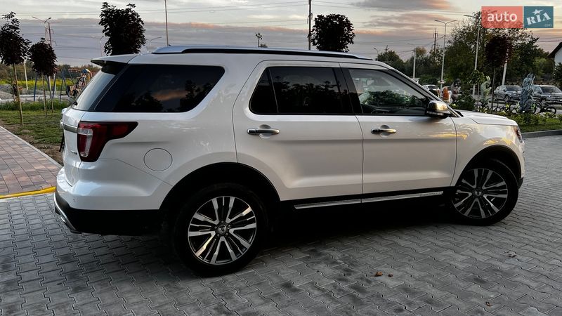 Позашляховик / Кросовер Ford Explorer 2017 в Чернівцях фото 15 Позашляховик / Кросовер Ford Explorer 2017 в Чернівцях