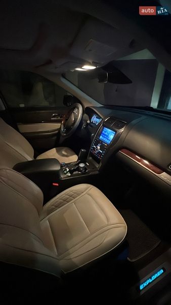 Внедорожник / Кроссовер Ford Explorer 2017 в Черновцах фото 21 Внедорожник / Кроссовер Ford Explorer 2017 в Черновцах