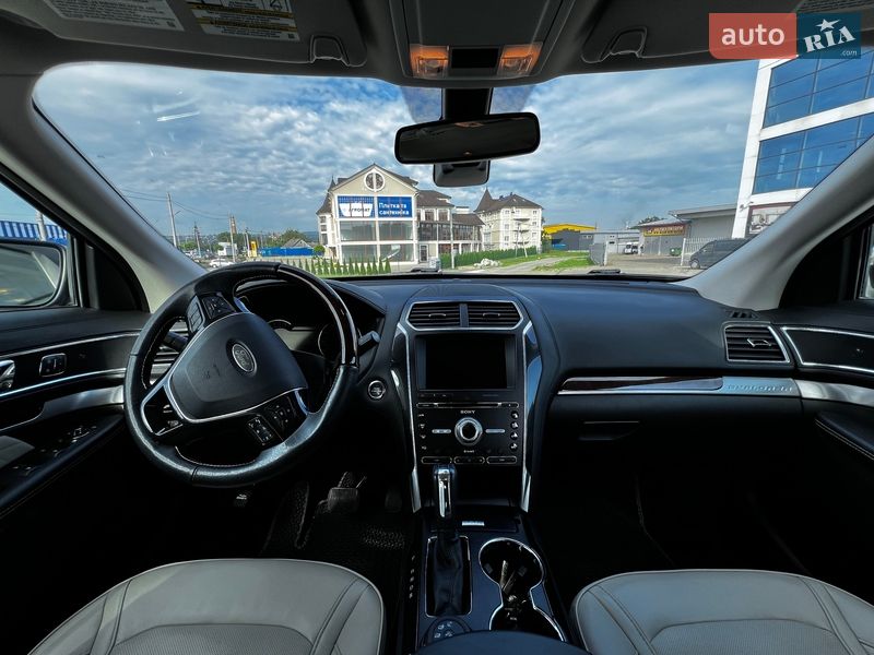 Позашляховик / Кросовер Ford Explorer 2017 в Чернівцях фото 22 Позашляховик / Кросовер Ford Explorer 2017 в Чернівцях