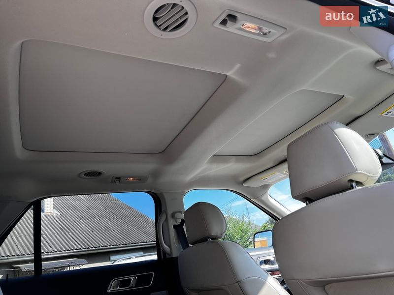 Позашляховик / Кросовер Ford Explorer 2017 в Чернівцях фото 35 Позашляховик / Кросовер Ford Explorer 2017 в Чернівцях