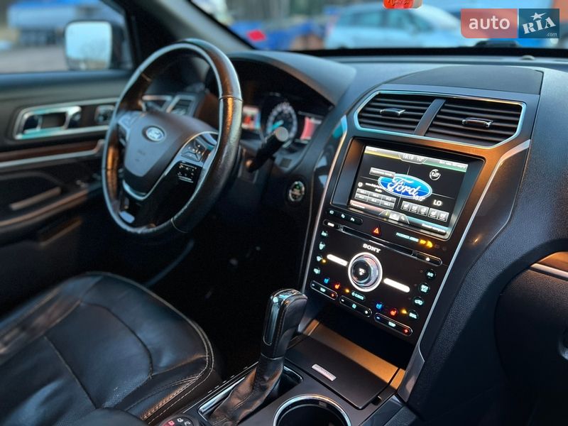 Позашляховик / Кросовер Ford Explorer 2015 в Бродах