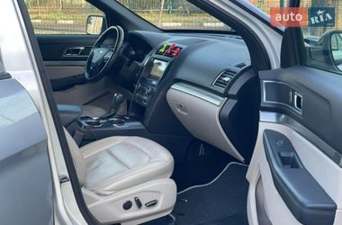 Внедорожник / Кроссовер Ford Explorer 2018 в Тернополе