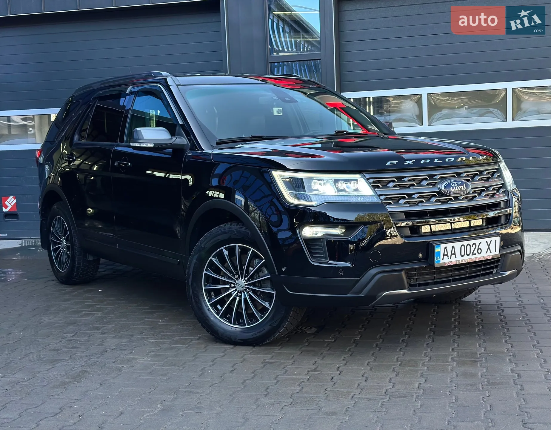 2018 Ford Explorer - фото 1