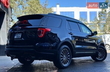Внедорожник / Кроссовер Ford Explorer 2018 в Ровно
