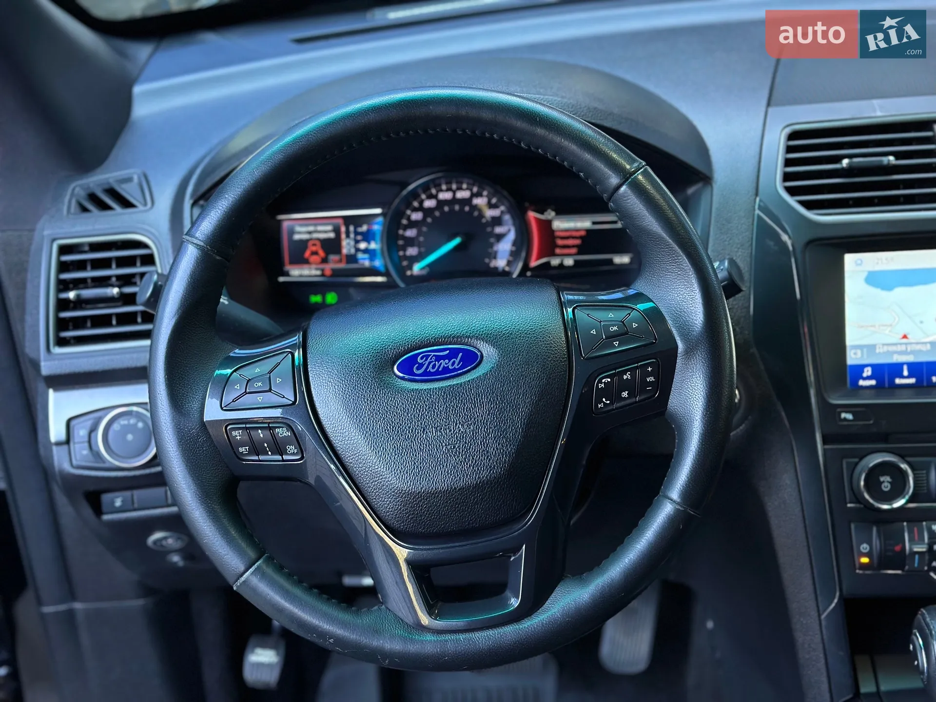 2018 Ford Explorer - мініатюра 21