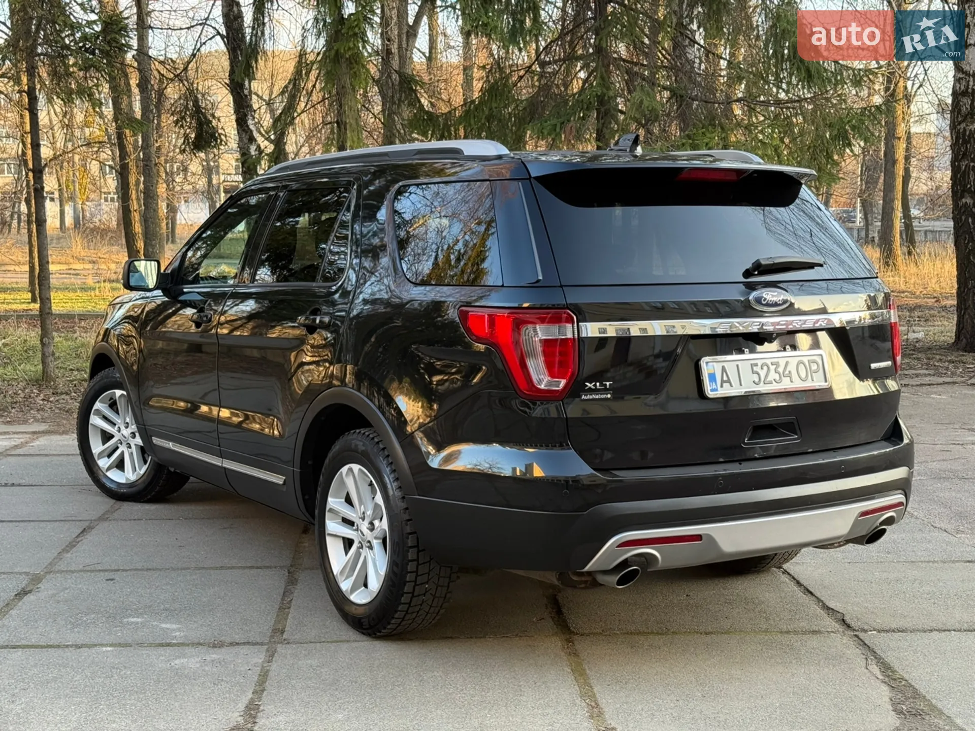 2015 Ford Explorer - мініатюра 13
