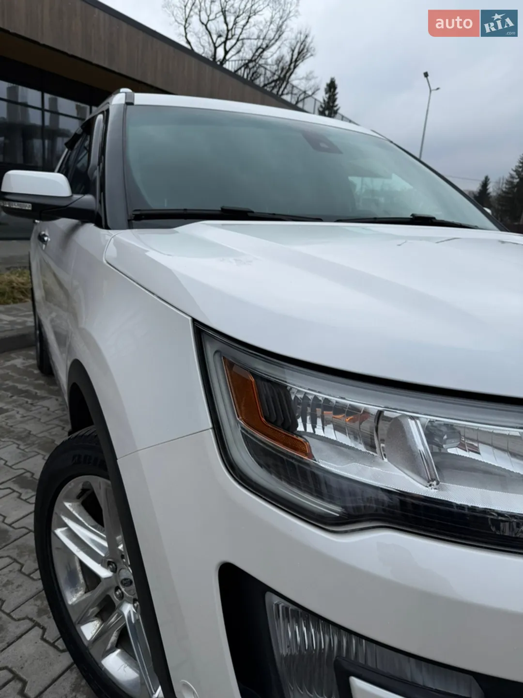 2016 Ford Explorer - мініатюра 27