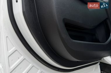 Внедорожник / Кроссовер Ford Explorer 2016 в Черновцах