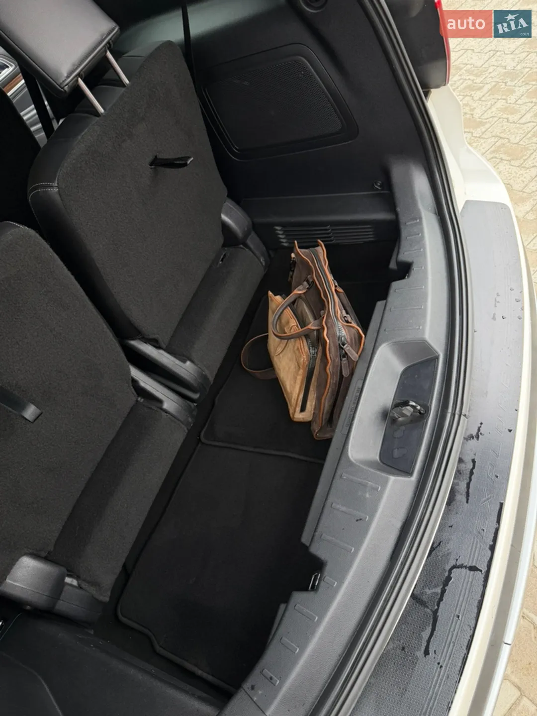 2016 Ford Explorer - мініатюра 50