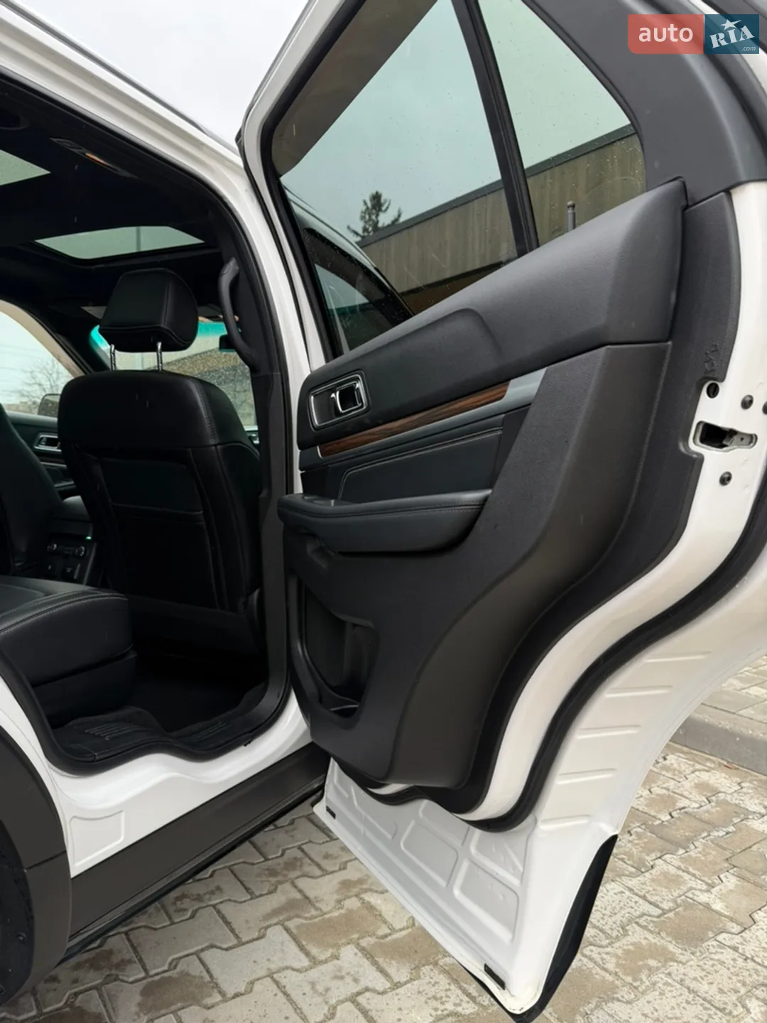 2016 Ford Explorer - мініатюра 54