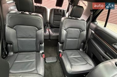 Внедорожник / Кроссовер Ford Explorer 2016 в Черновцах