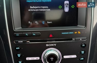 Внедорожник / Кроссовер Ford Explorer 2016 в Черновцах