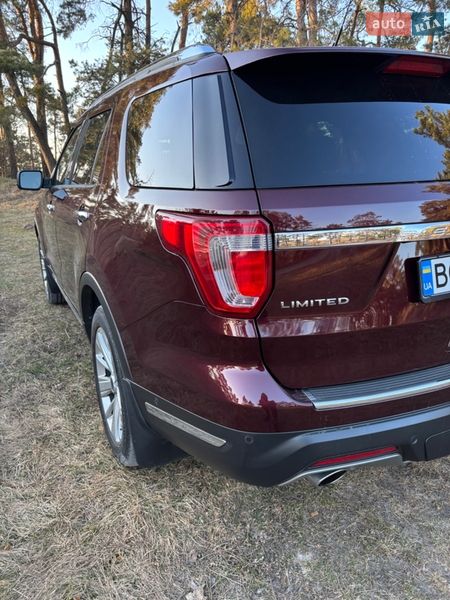 Позашляховик / Кросовер Ford Explorer 2018 в Кременці