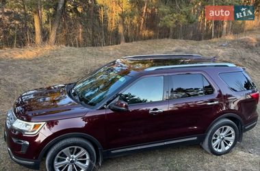 Позашляховик / Кросовер Ford Explorer 2018 в Кременці