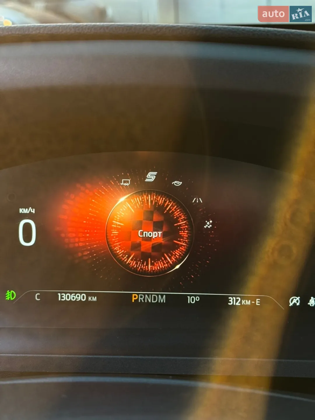 2020 Ford Explorer - мініатюра 21