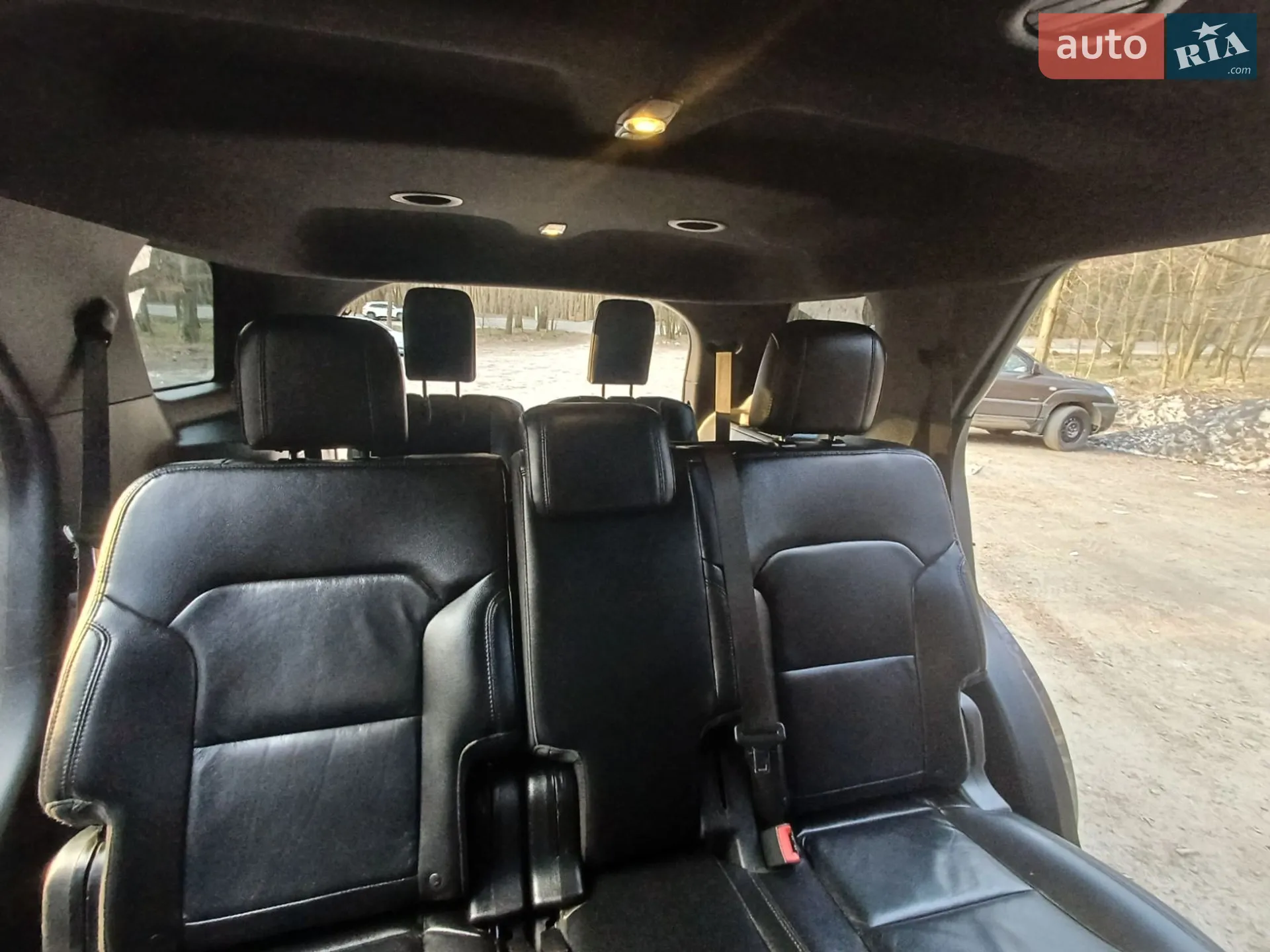 2015 Ford Explorer - мініатюра 16