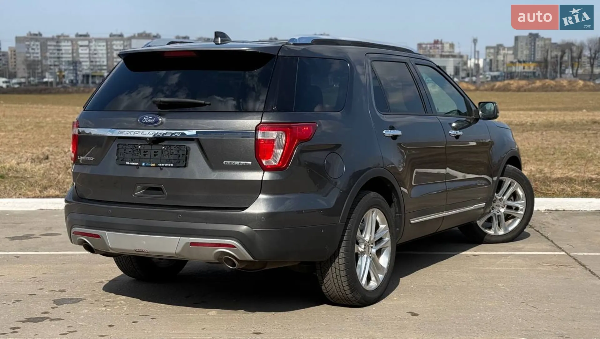 2015 Ford Explorer - мініатюра 8