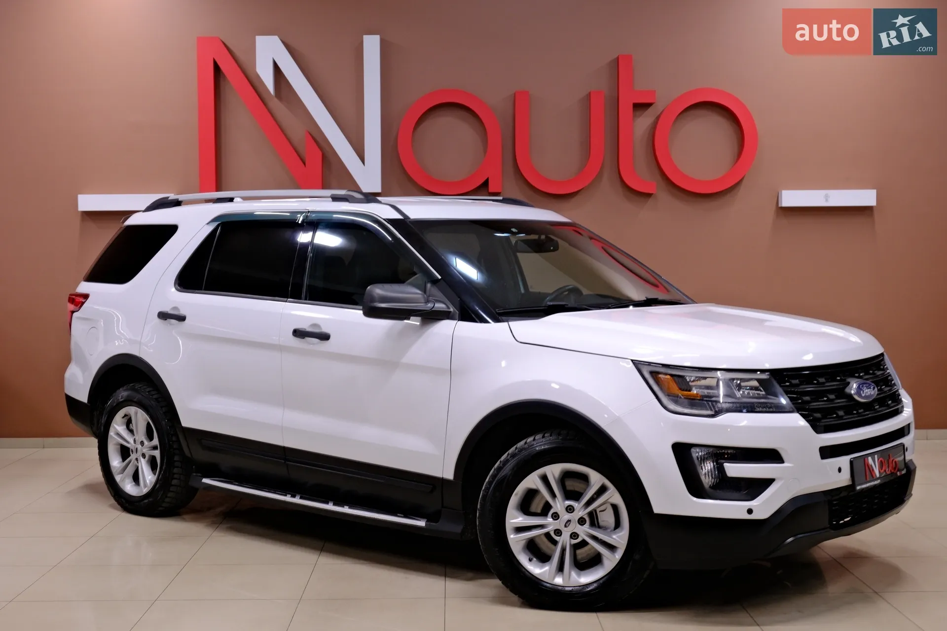 2017 Ford Explorer - мініатюра 5