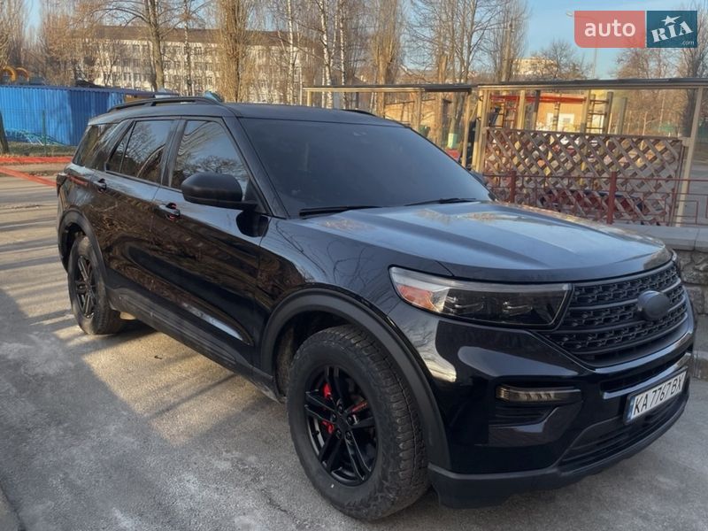 Внедорожник / Кроссовер Ford Explorer 2021 в Вишневом фото 3 Внедорожник / Кроссовер Ford Explorer 2021 в Вишневом