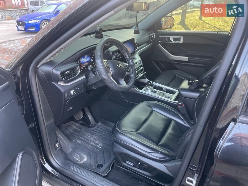 Внедорожник / Кроссовер Ford Explorer 2021 в Вишневом фото 7 Внедорожник / Кроссовер Ford Explorer 2021 в Вишневом