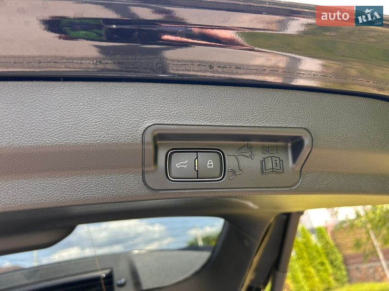 Внедорожник / Кроссовер Ford Explorer 2022 в Киеве