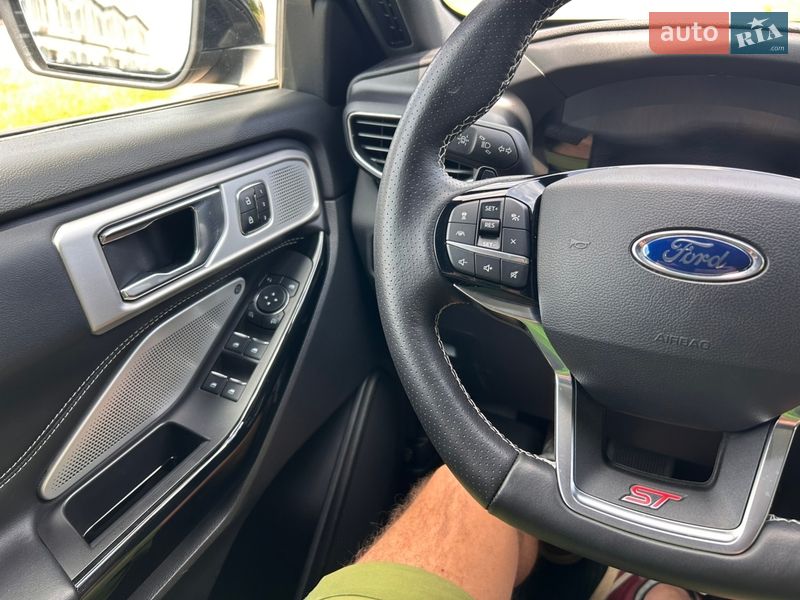 Внедорожник / Кроссовер Ford Explorer 2022 в Киеве