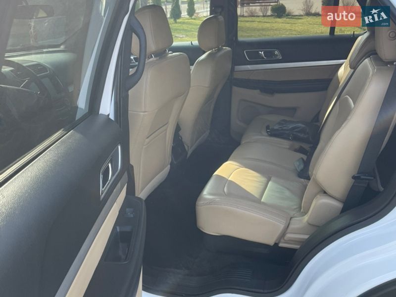 Позашляховик / Кросовер Ford Explorer 2016 в Вінниці