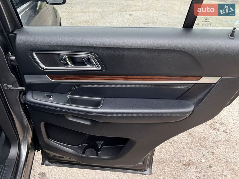 Внедорожник / Кроссовер Ford Explorer 2017 в Львове фото 82 Внедорожник / Кроссовер Ford Explorer 2017 в Львове