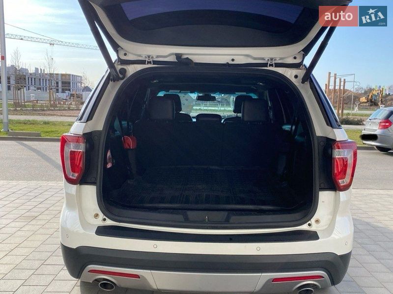 Внедорожник / Кроссовер Ford Explorer 2016 в Киеве