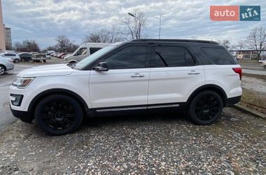 Позашляховик / Кросовер Ford Explorer 2016 в Києві