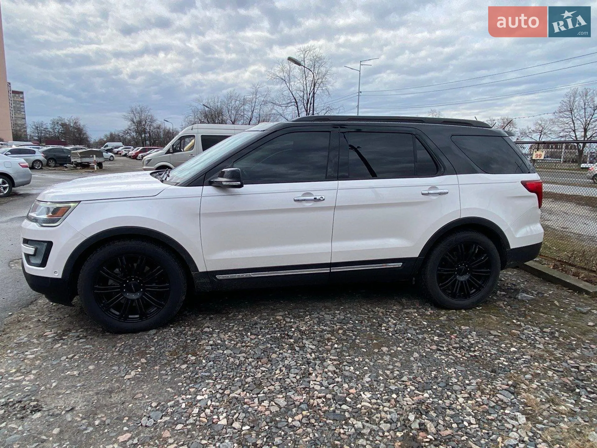 2016 Ford Explorer - мініатюра 17