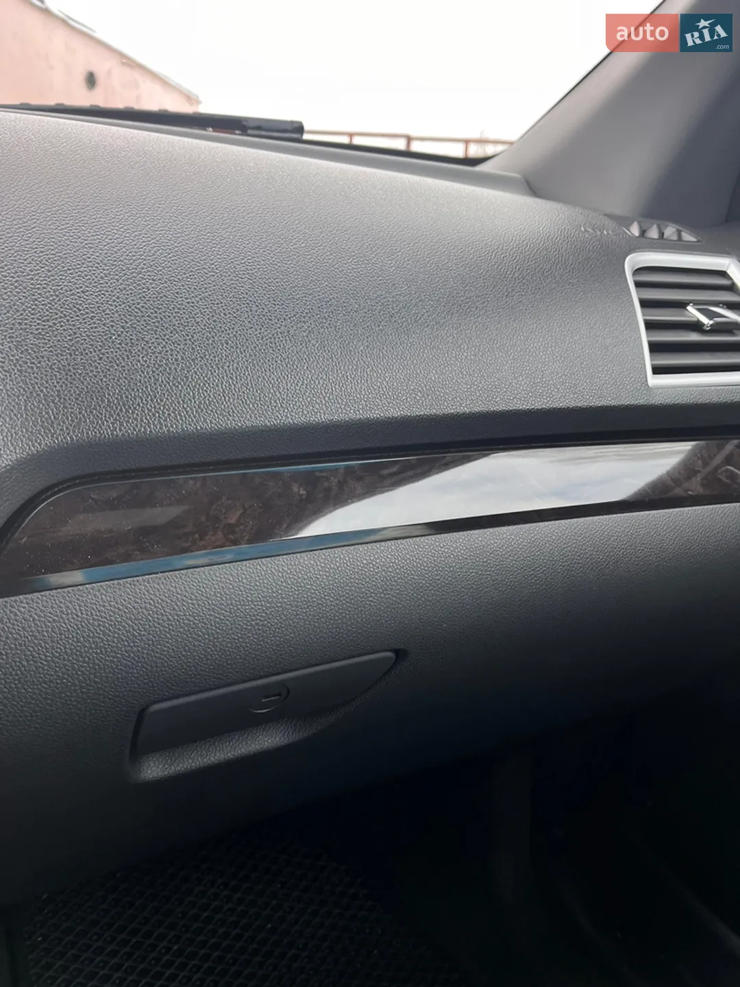 2014 Ford Explorer - мініатюра 35