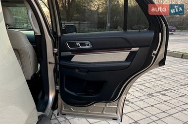 Позашляховик / Кросовер Ford Explorer 2017 в Вінниці фото 15 Позашляховик / Кросовер Ford Explorer 2017 в Вінниці